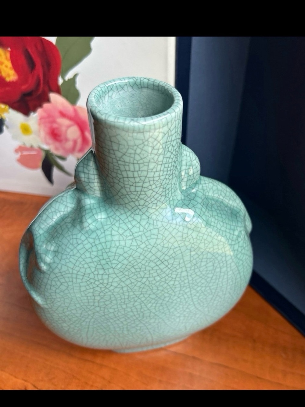 Chinese Celadon Moon Flask Vase - Ge/Guan Style Green Crackle Glaze with Lizards